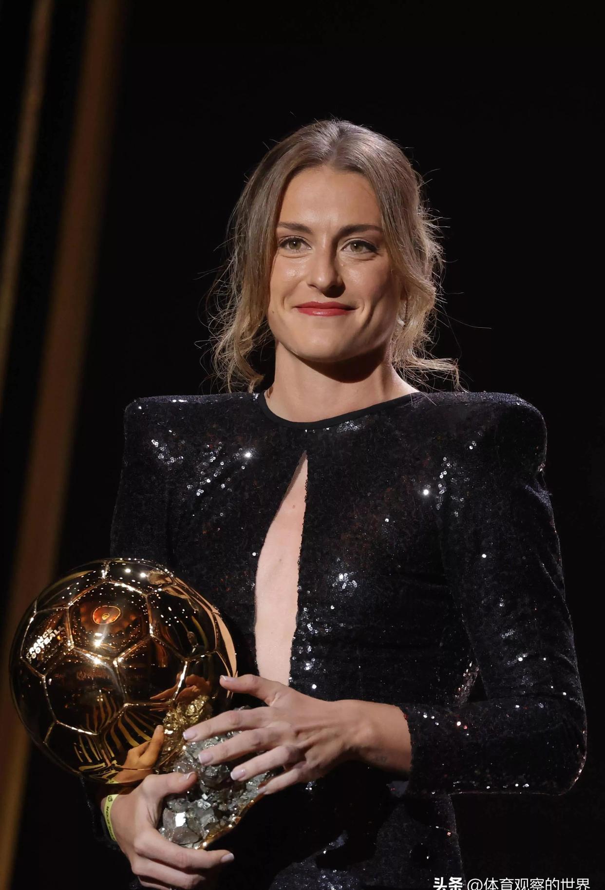 荷兰女足挑战意大利女足,备战开战 荷兰女足挑战意大利女足,备战开战