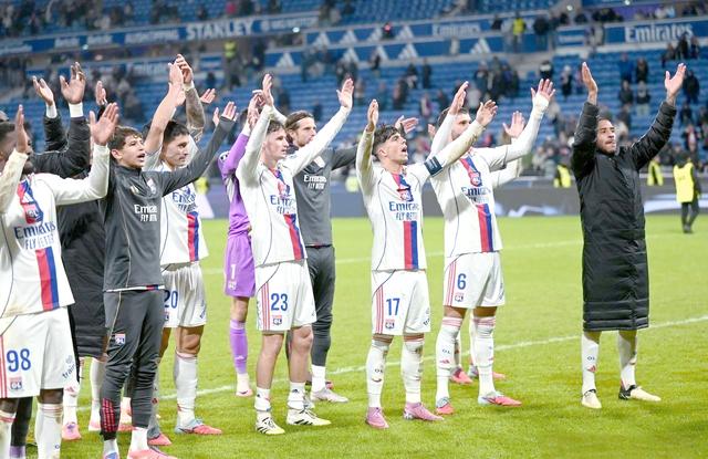 足球明星将在欧洲赛场上交锋 足球明星将在欧洲赛场上交锋