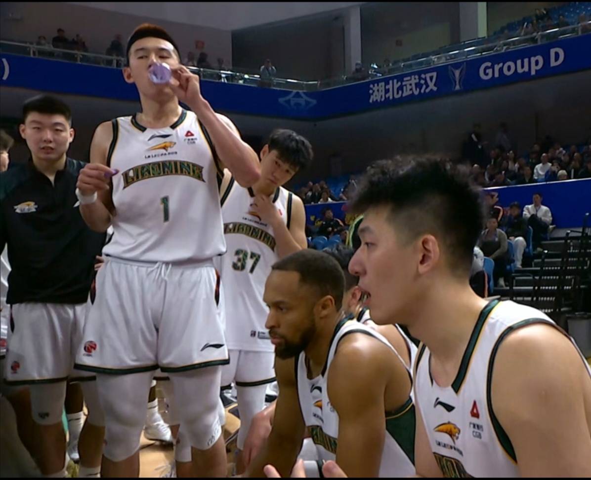 辽宁队成功防守对手攻势